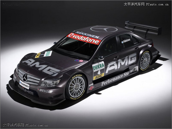 2007_Mercedes_C-CLass_AMG