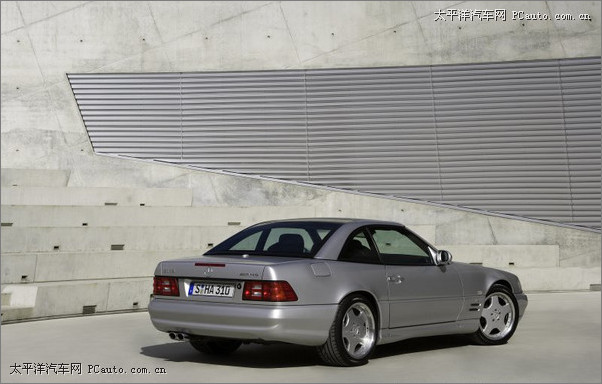 Mercedes-Benz_SL_73_AMG_1