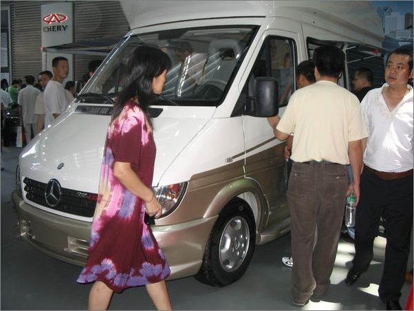 奔馳房車 奔馳房車
