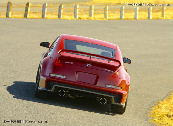 ղ NISMO 350Z