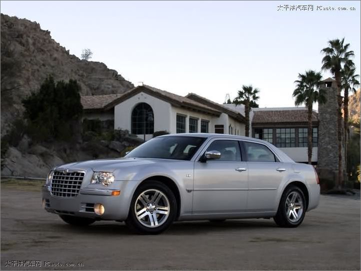 300C