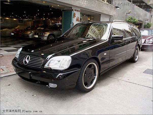 YS73 T AMG