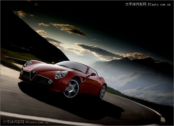 ŷ8C Competizione