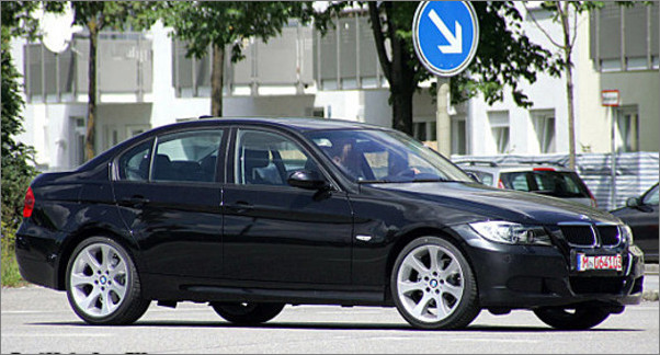 bmw_3-series_fl_spy2