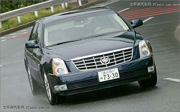 cadillac_dts