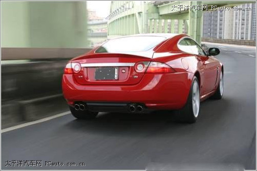 Jaguar XKR