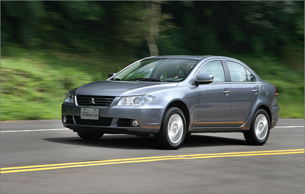 Mitsubishi Lancer Fortis 