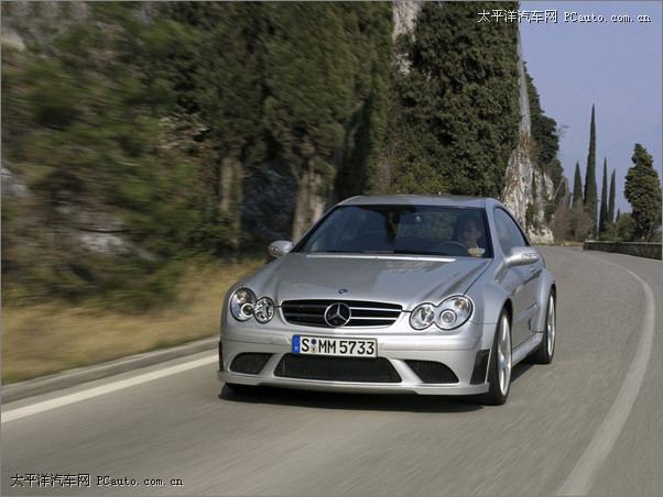 CLK63 AMG Blackϵ