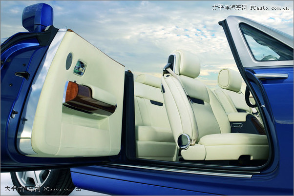 ˹˹ ӰDrophead Coupe