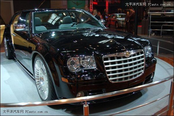 300C