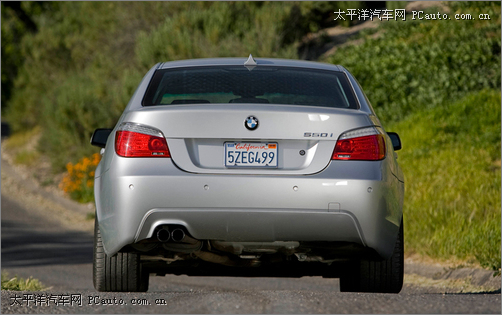 BMW550i