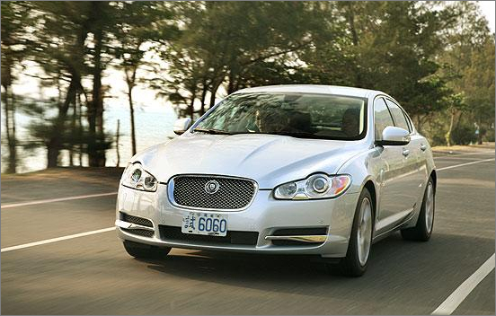 Jaguar XF