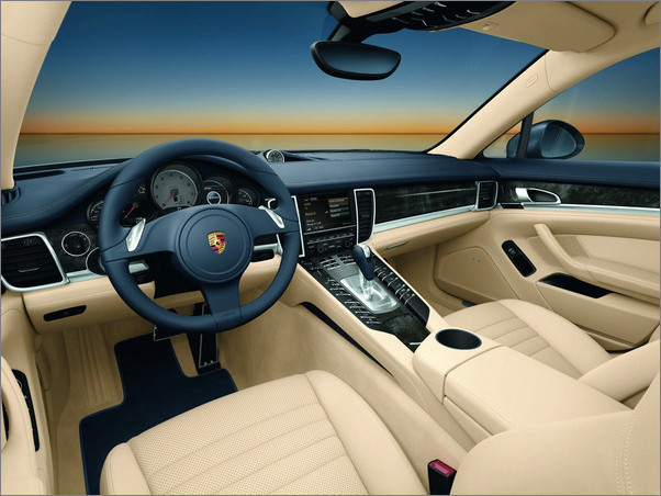 2010-porsche-panamera