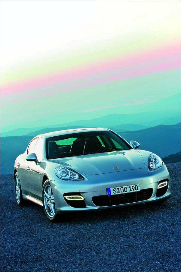 2010-porsche-panamera