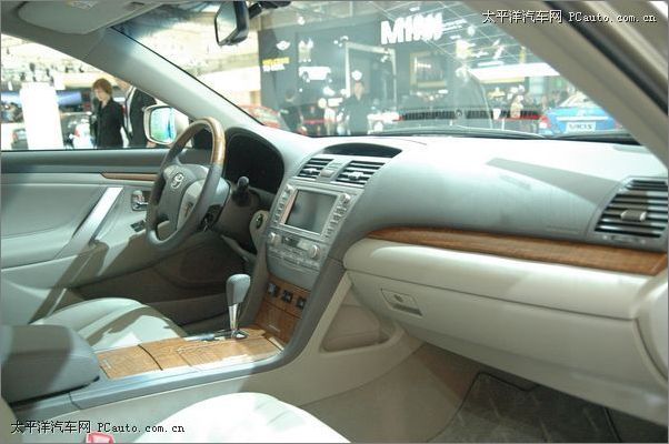 P240V G-Book