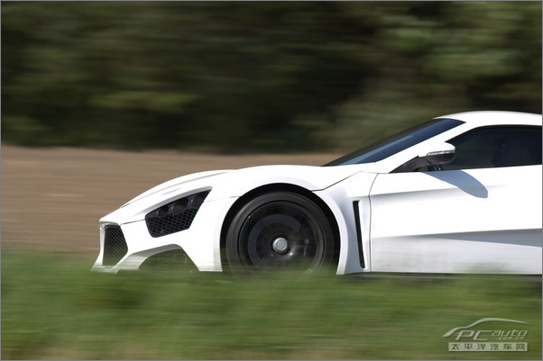 Zenvo ST1