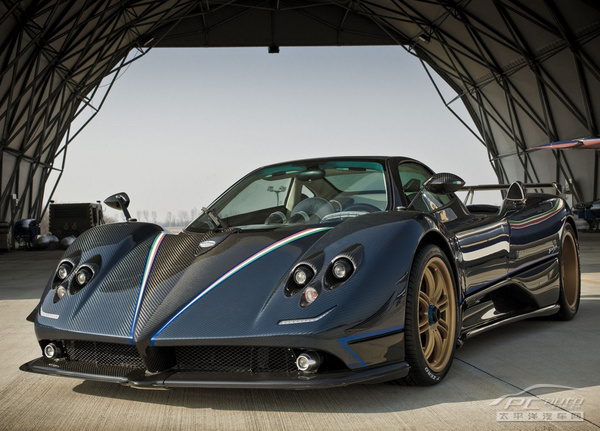 限量一辆 帕加尼zonda tricolore发布