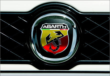 菲亞特abarth grande punto經典的logo